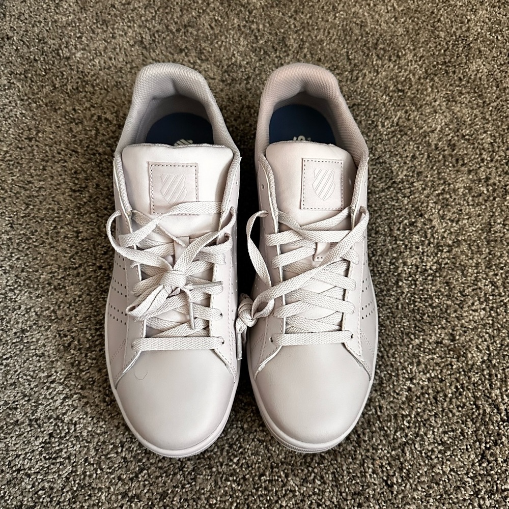 BNWOT K-Swiss Court Casper Lilac Sneakers